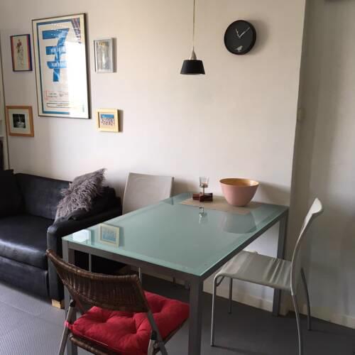 Modern studio apartment near the beach