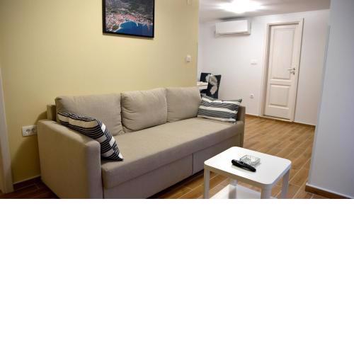 Modern Studio in Old Town
