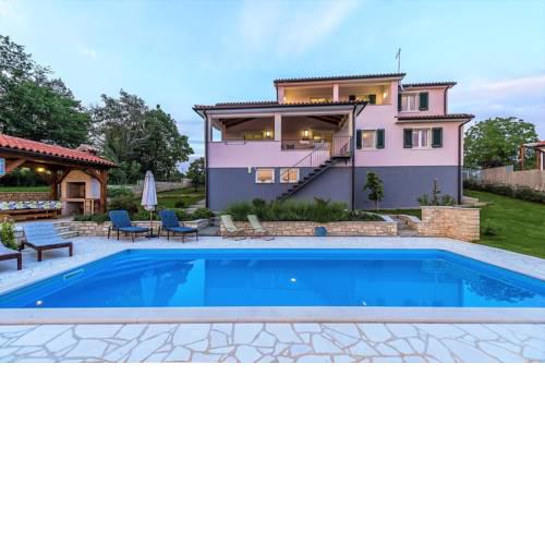 Modern Villa Vesna with Private Pool
