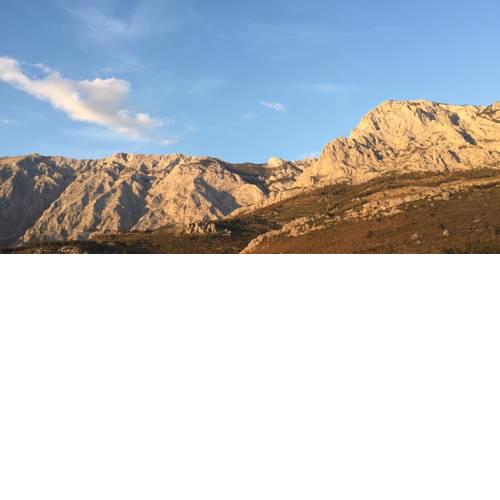 Mountain and Sea View Apartment