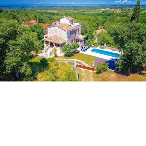 Mulberry Villa