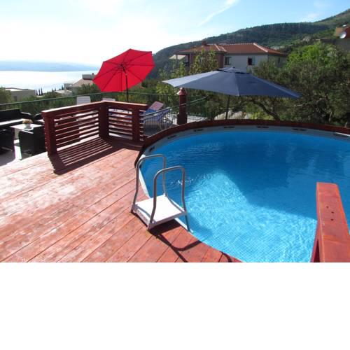 NAVIS Sea View Apartment with pool