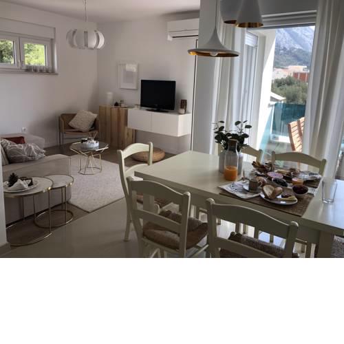 Near the beach,free parking&wifi