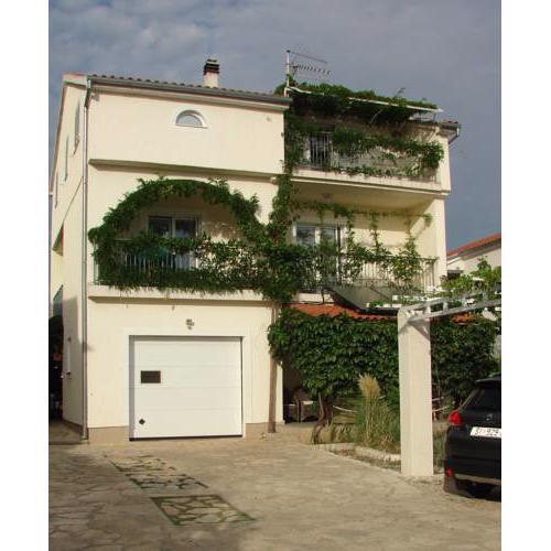 Nera Apartment
