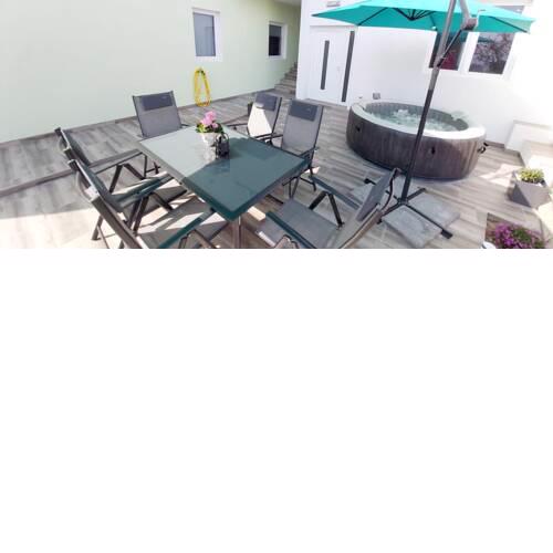 New apartment with Jacuzzi