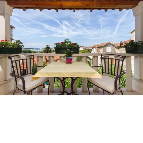 New luxury apartment Bacvice
