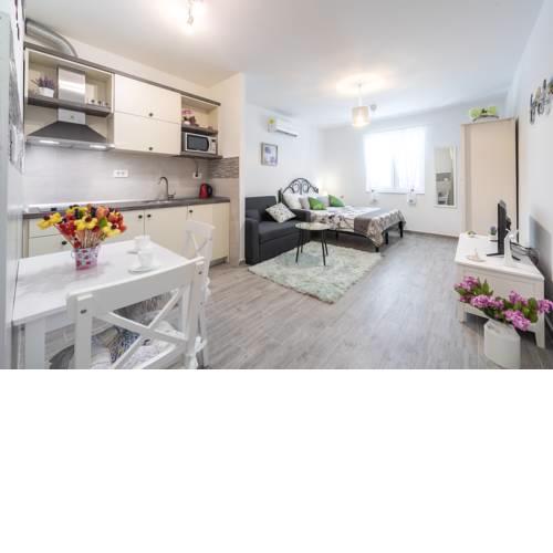 New Studio Apartment Teba
