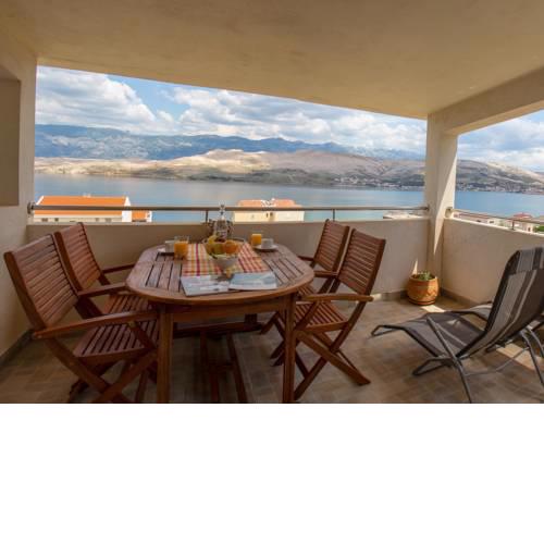 New&Charming Sea view M&M apartment in Pag