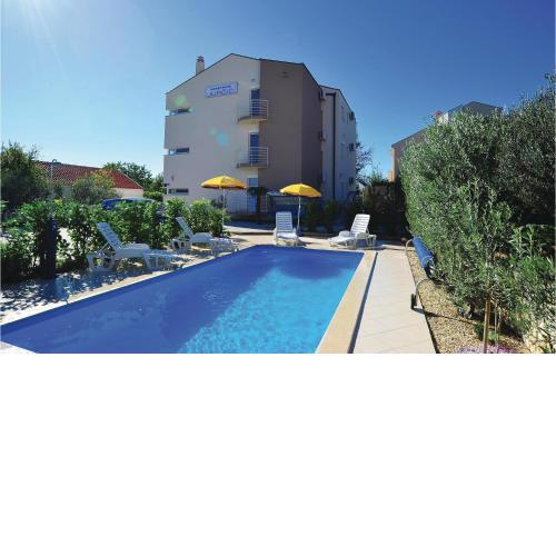 Nice apartment in Bibinje with Outdoor swimming pool, WiFi and 1 Bedrooms