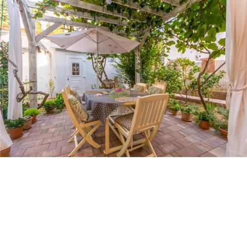 Nice apartment in Biograd na moru w/