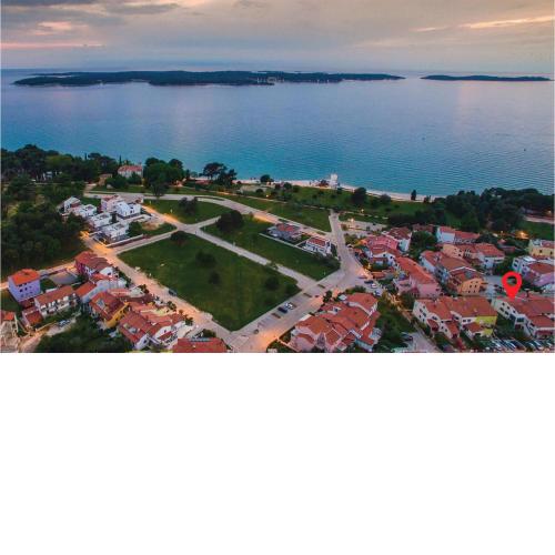 Nice apartment in Fazana with WiFi and 2 Bedrooms