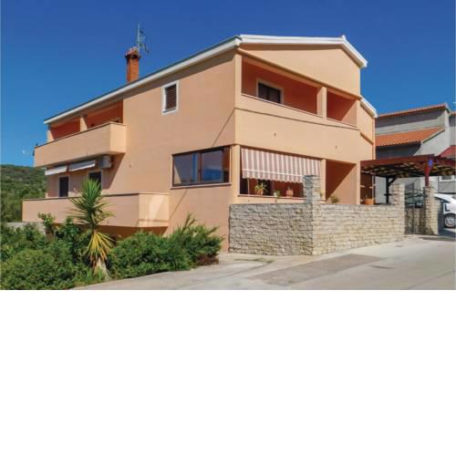 Nice apartment in Kali w/ WiFi and 1 Bedrooms