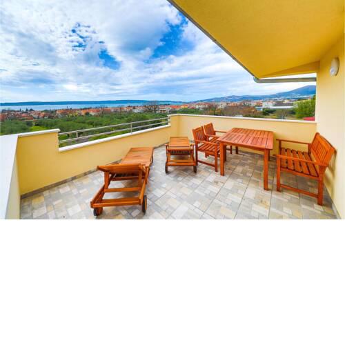 Nice apartment in Kastel Luksic w/ WiFi and 1 Bedrooms