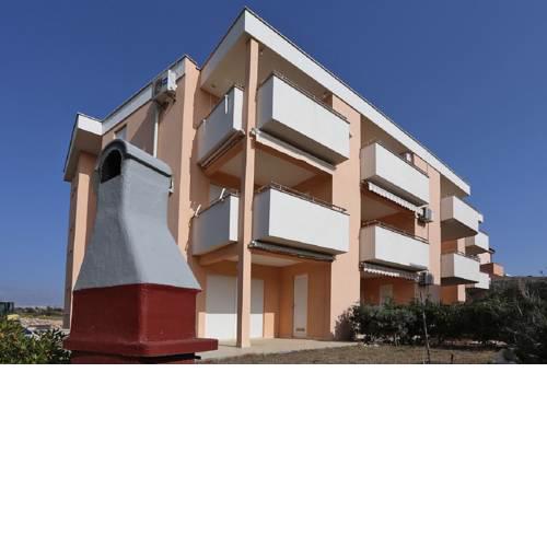 Nice apartment in Novalja