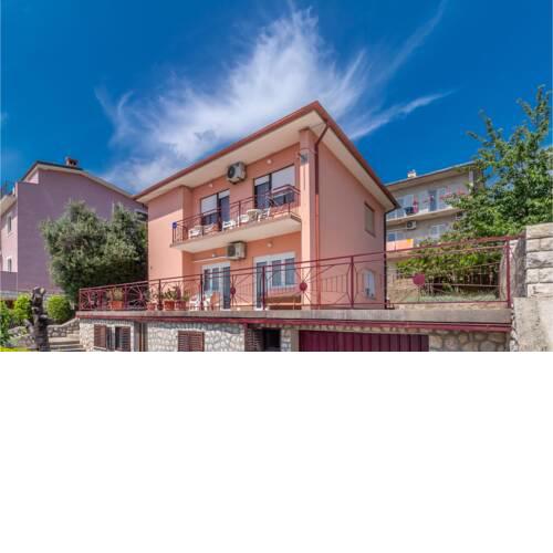 Nice apartment in Novi Vinodolski w/ 2 Bedrooms