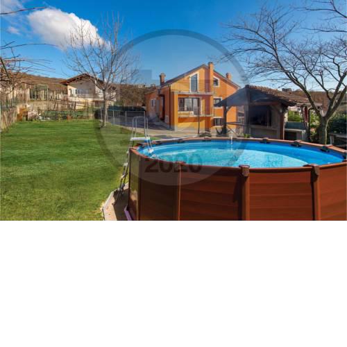 Nice apartment in Viskovo w/ 5 Bedrooms
