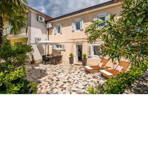 Nice home in Malinska w/ WiFi and 2 Bedrooms