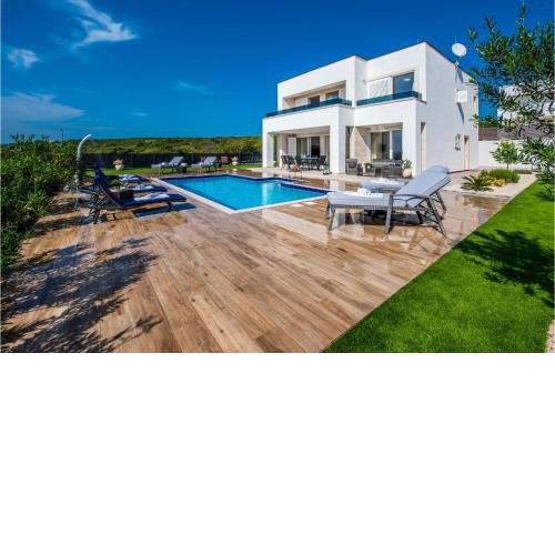 Nice home in Novalja with WiFi and 4 Bedrooms
