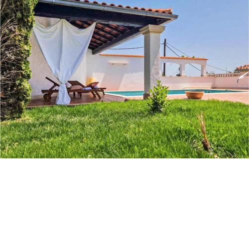 Nice home in Novo Selo with Outdoor swimming pool, WiFi and 3 Bedrooms