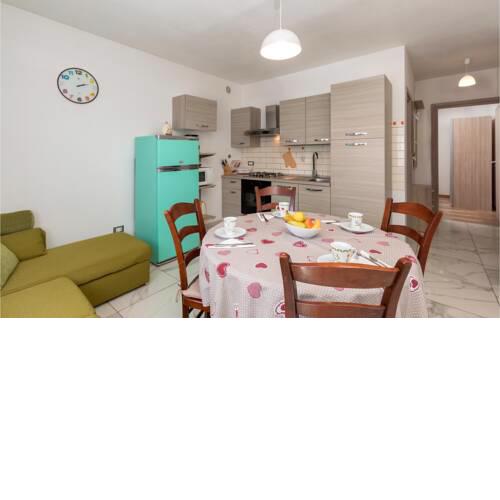 Nice home in Sisan w/ WiFi and 2 Bedrooms