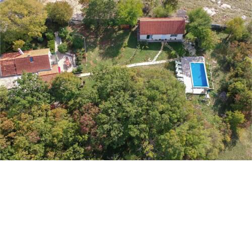 Nice home in Veliki Brocanac with Outdoor swimming pool, WiFi and Heated swimming pool