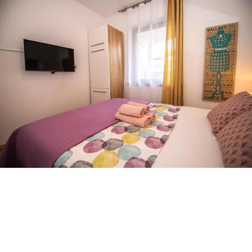 Noemi Pula Apartment