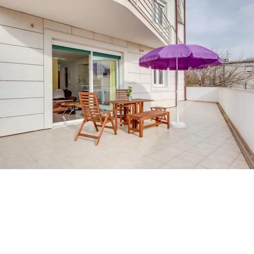 Nova Apartment Split