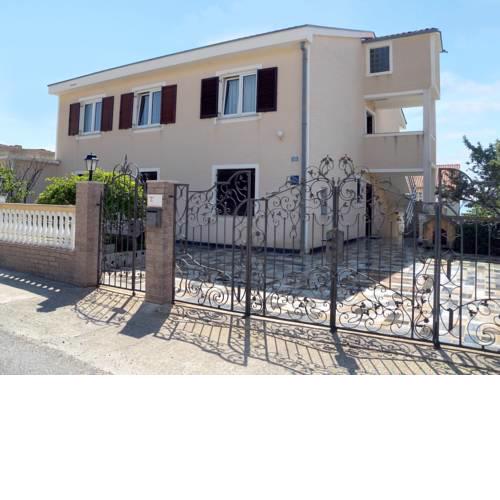 Novi Vinodolski Apartment 3