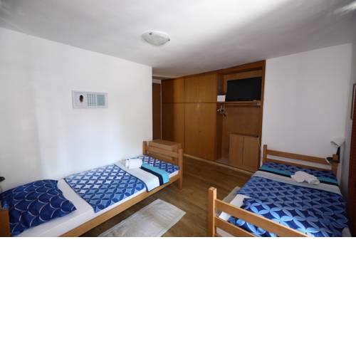 ODEON Apartment And Rooms