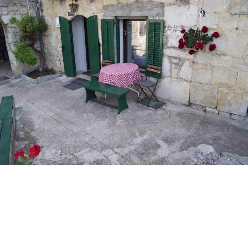Old Stone House
