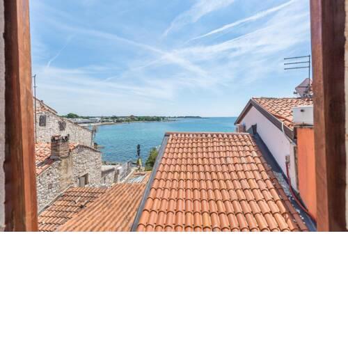 Old Town Apartments in Umag