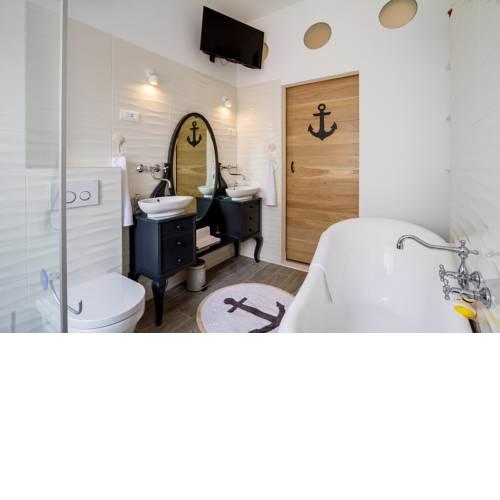 Old Town Rooms Deluxe Suite