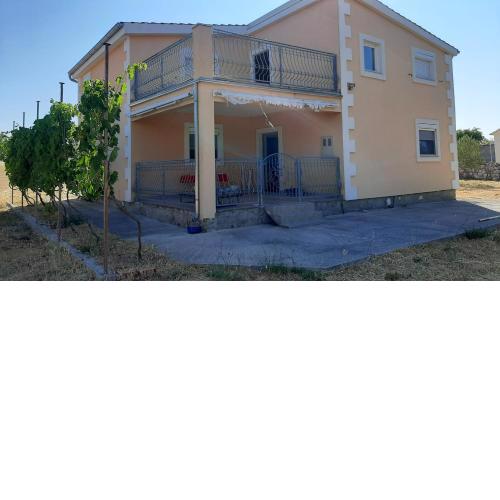 OLIVA DOM Čista Mala