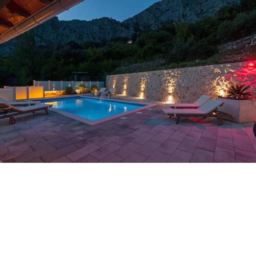 Omis Luxury Stone apartment