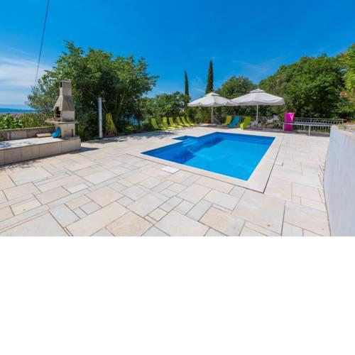 One-Bedroom Apartment Crikvenica near Sea 9