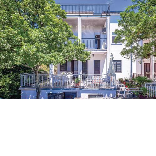 One-Bedroom Apartment Crikvenica with Sea view 08