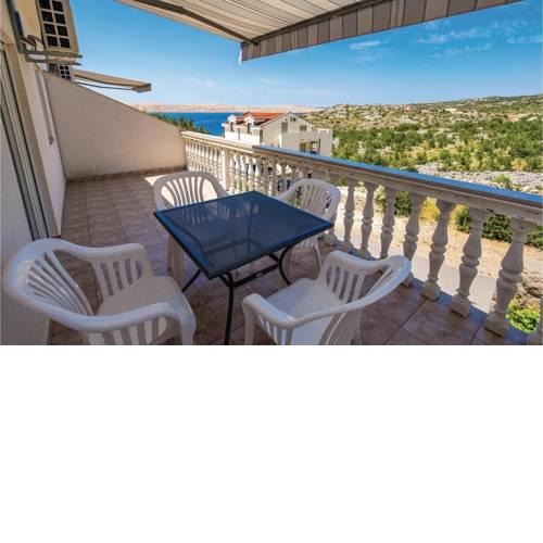 One-Bedroom Apartment in Cesarica