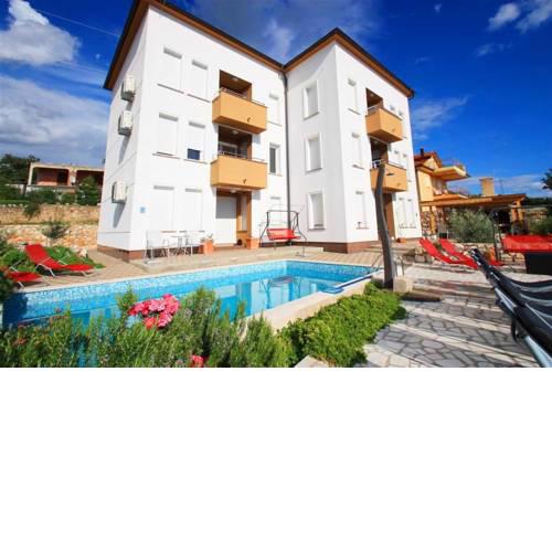 One-Bedroom Apartment in Crikvenica LV