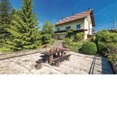 One-Bedroom Apartment in Delnice