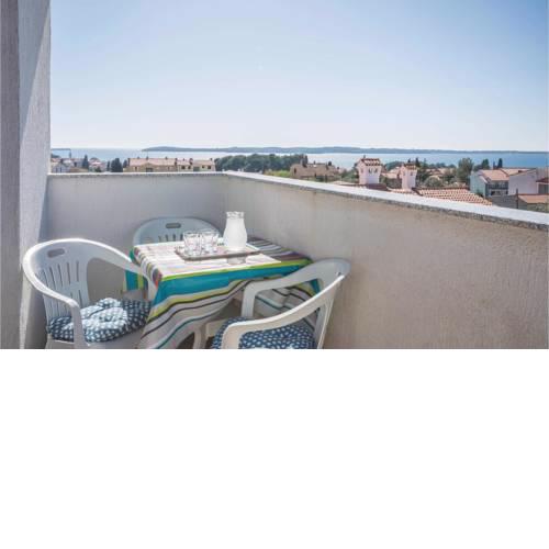 One-Bedroom Apartment in Fazana