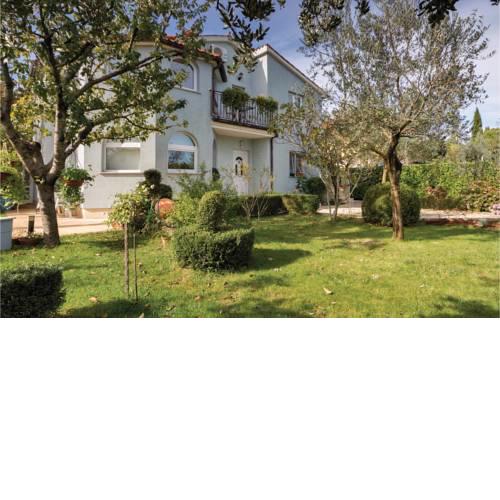 One-Bedroom Apartment in Fazana