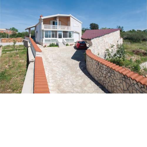 One-Bedroom Apartment in Jezera