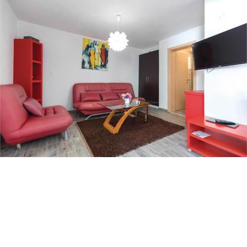One-Bedroom Apartment in Klek