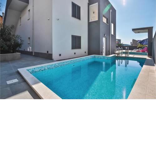 One-Bedroom Apartment in Makarska