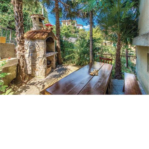 One-Bedroom Apartment in Opatija