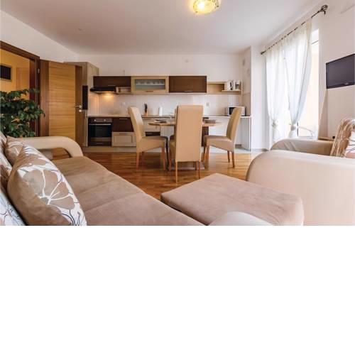 One-Bedroom Apartment in Premantura