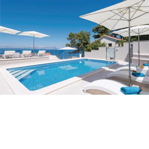 One-Bedroom Apartment in prigradica