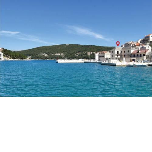 One-Bedroom Apartment in Pucisca