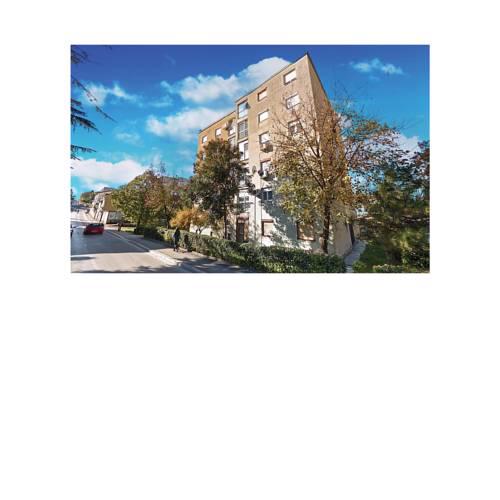 One-Bedroom Apartment in Pula