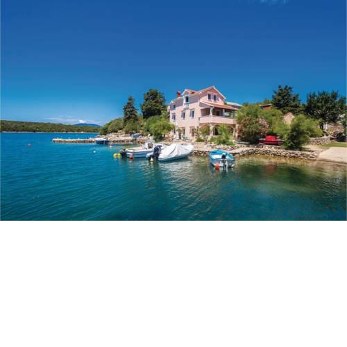 One-Bedroom Apartment in Punta Kriza